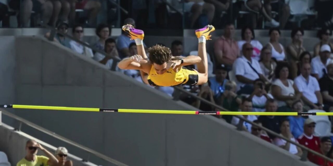 Mondo Duplantis eleva su récord mundial de salto con pértiga a 6,29 metros en Budapest