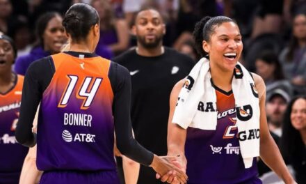Alyssa Thomas se convierte en la primera jugadora de la WNBA con 3 triples-dobles consecutivos en la victoria de Mercury sobre Fever