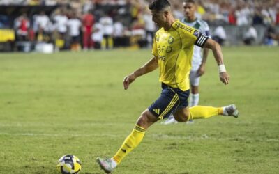Cristiano Ronaldo hace historia con 100 goles en cuatro clubes, pero Al-Nassr pierde