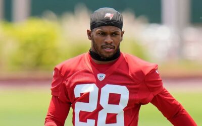 Shilo Sanders es liberado por los Buccaneers tras percance del sábado
