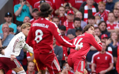 Un golazo de Szoboszlai reafirma al campeón Liverpool ante Arsenal