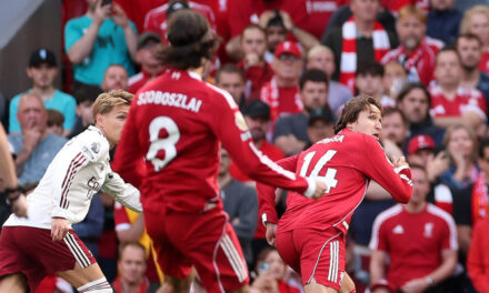 Un golazo de Szoboszlai reafirma al campeón Liverpool ante Arsenal