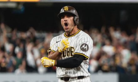 Laureano impulsa a Bogaerts en la 10ma y Padres dejan tendidos 5-4 a Medias Rojas