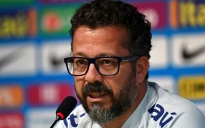 Santos despide a su técnico tras derrota 6-0 en casa que dejó llorando a Neymar
