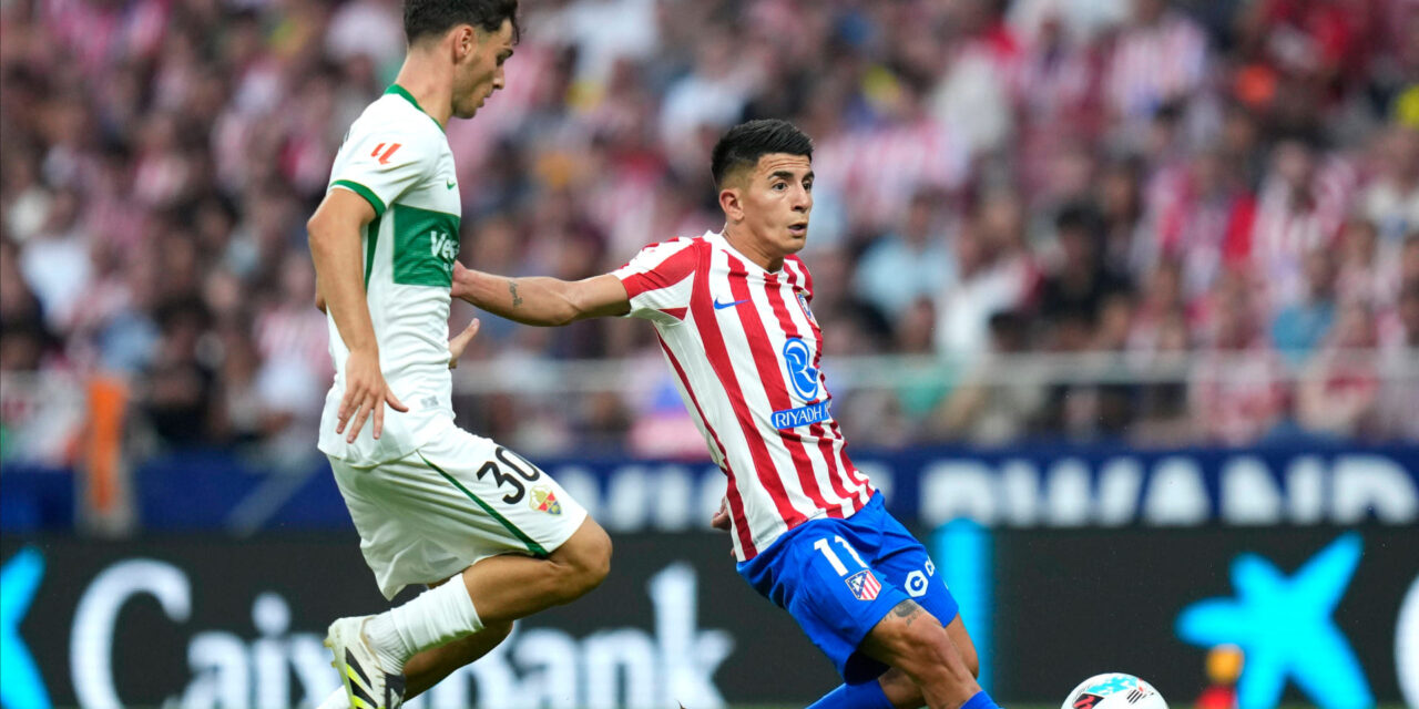 Atlético de Madrid tropieza de nuevo tras empate en casa con Elche en la liga española