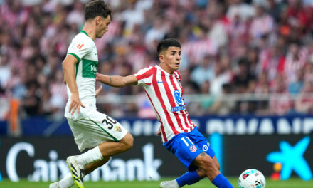 Atlético de Madrid tropieza de nuevo tras empate en casa con Elche en la liga española