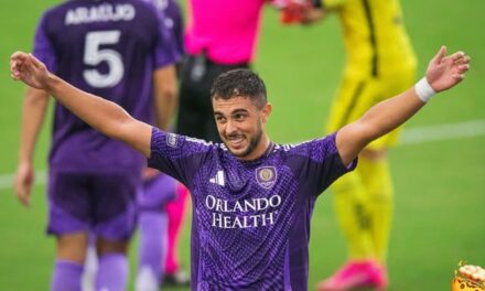 Orlando se desata ante un débil Necaxa