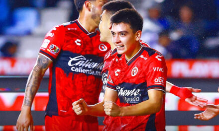 Xolos se impone al líder Pachuca