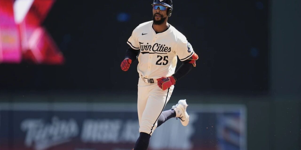 Buxton establece un récord personal de jonrones y Ryan lanza 7 entradas en blanco mientras los Mellizos vencen a los Padres 7-2