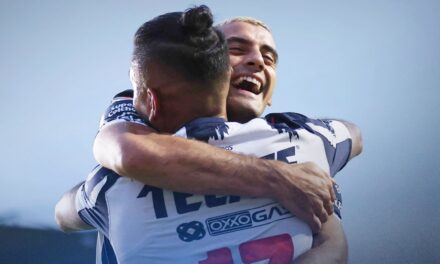 Rayados se impone ante un débil León