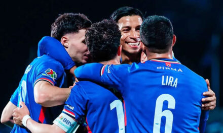 Fernández reaparece y da triunfo a Cruz Azul sobre Santos