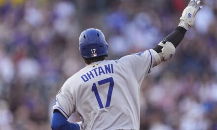 Ohtani conecta su 44to jonrón y Call brilla con Dodgers, que vencen 11-4 a Rockies