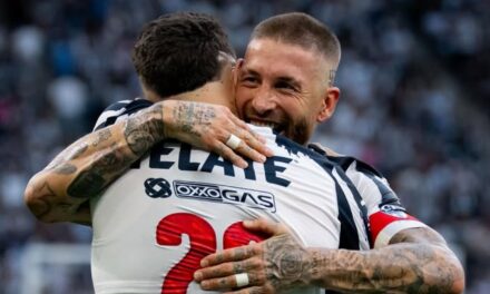Rayados sufre pero vence a un bravo Mazatlán FC