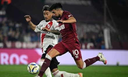 Lanús logra empatarle a River Plate 1-1 en la última jugada