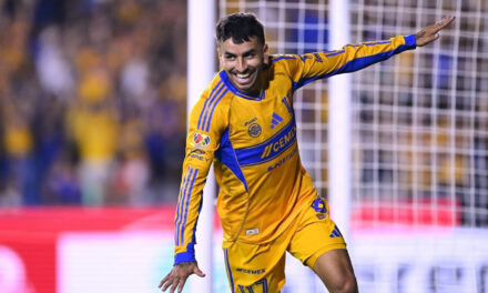 Tigres reinaugura la Liga aplastando 7-0 al Puebla