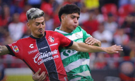 Santos le empata en el último minuto al Atlas