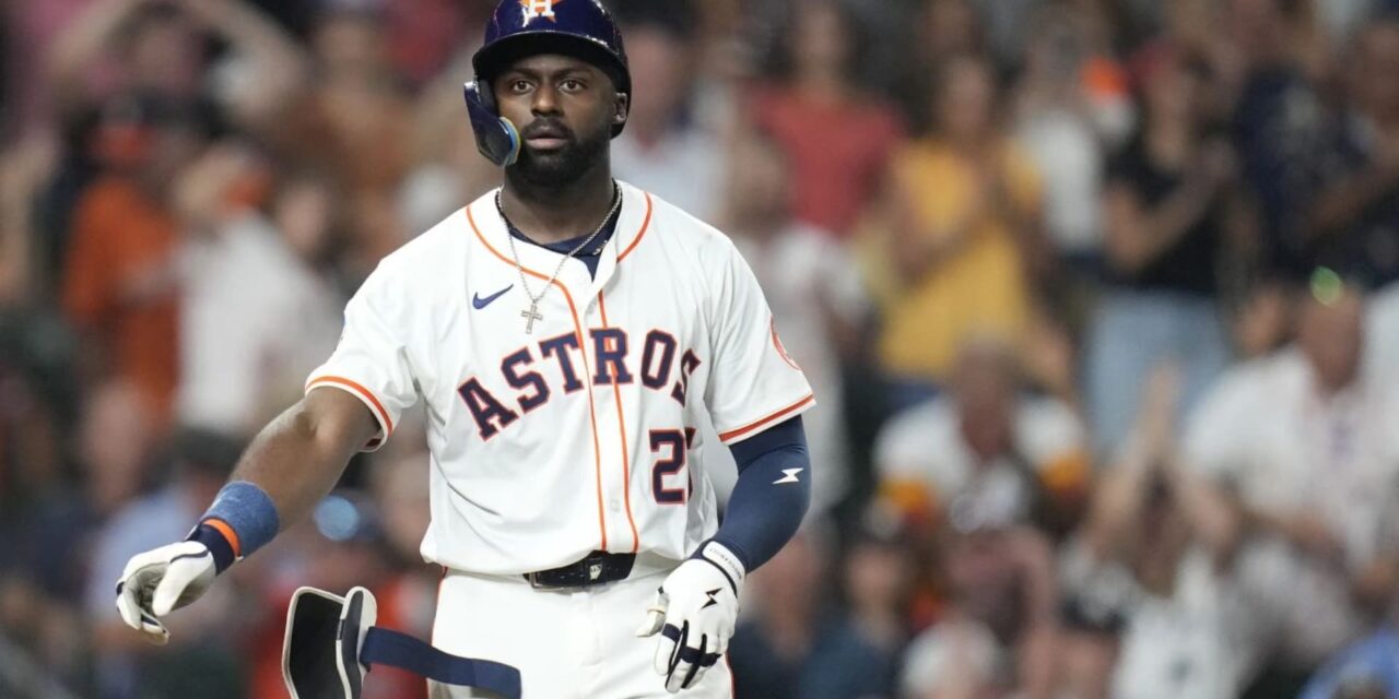 Astros remontan y ganan 8-7 a los Yankees