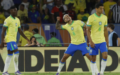 Brasil golea a Chile y asume segundo lugar en eliminatorias