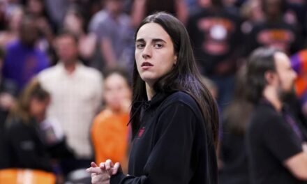Caitlin Clark se perderá el resto de la temporada del Fever por lesión en la ingle