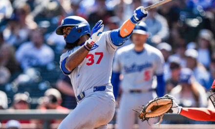 Hernández logra cuatro hits en victoria 10-2 de Dodgers y Gigantes se rezagan en carrera por comodín