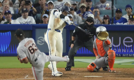 Ohtani conecta su jonrón 53 para empatar el liderato de la Liga Nacional y los Dodgers superan a los Gigantes 7-5