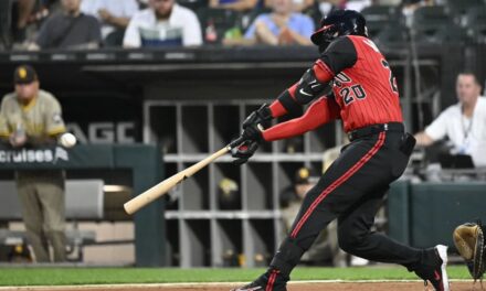 Vargas conecta jonrón de 2 carreras, Martin lanza 6 entradas y Medias Blancas superan 4-3 a Padres