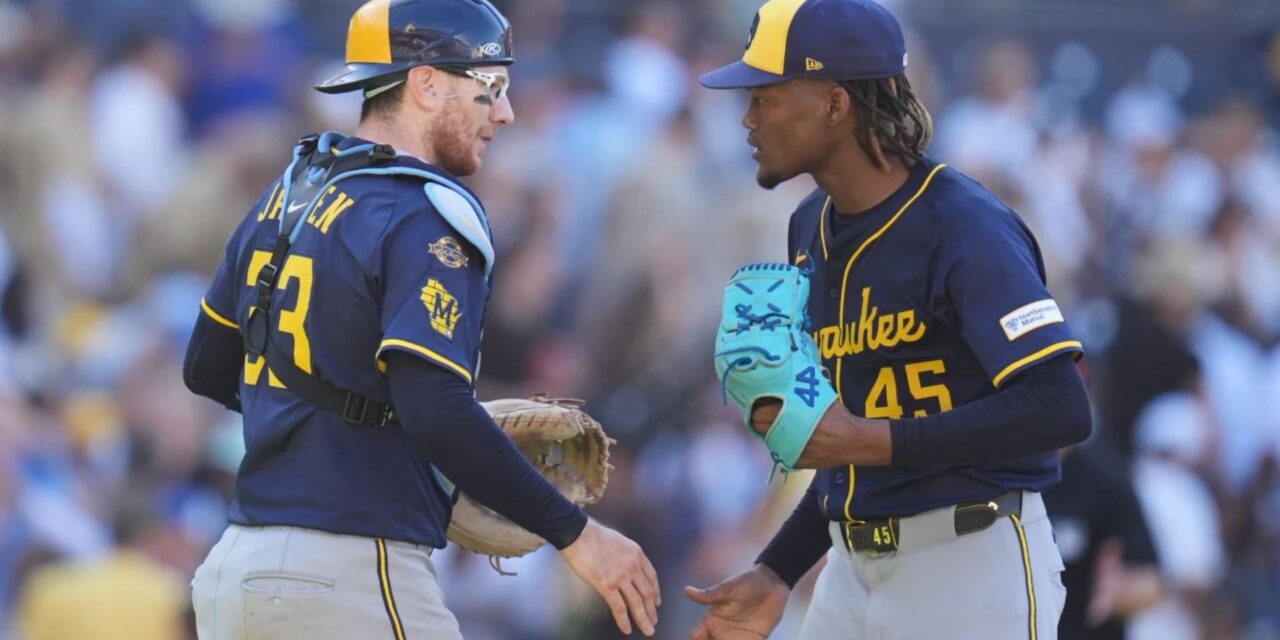 Chourio y Mears ayudan a Brewers a vencer 3-1 a Padres y a evitar barrida en 3 juegos