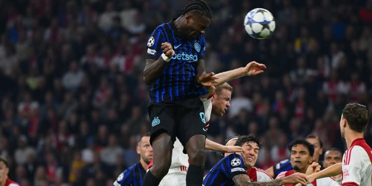  Inter de Milan derrota 2-0 al Ajax con doblete de Thuram