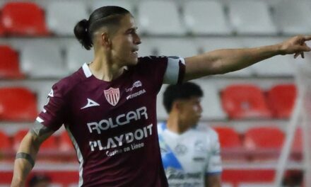 Necaxa le pega al Puebla