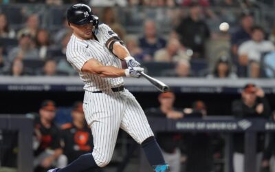 Yankees vencen a Orioles en noche de jonrones de Stanton y Judge para mantener empate con Azulejos