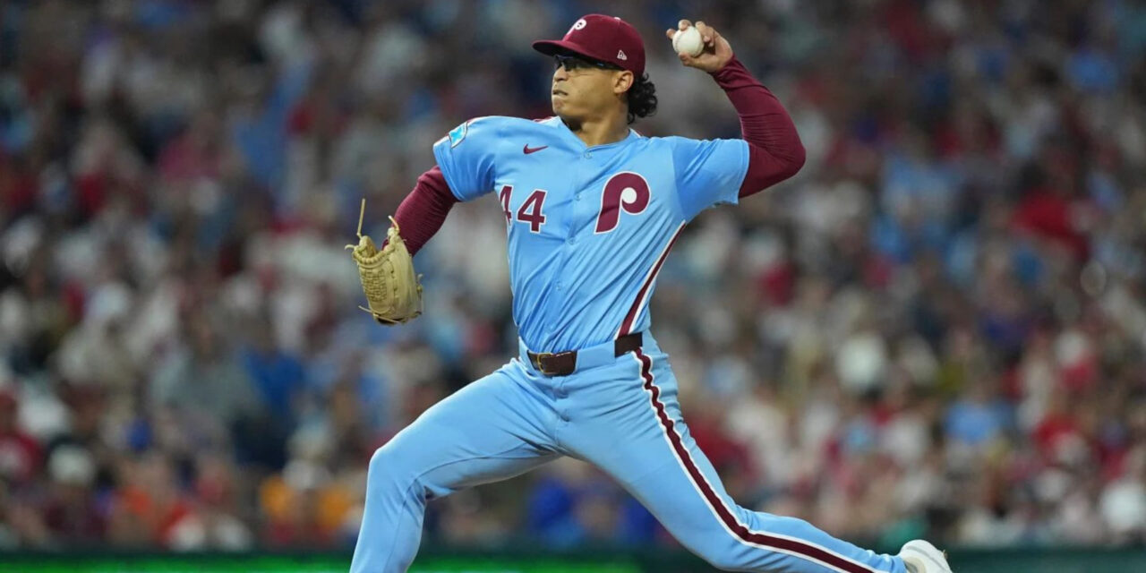 Filis barren a los Mets y buscan el título de la División Este de la Liga Nacional.