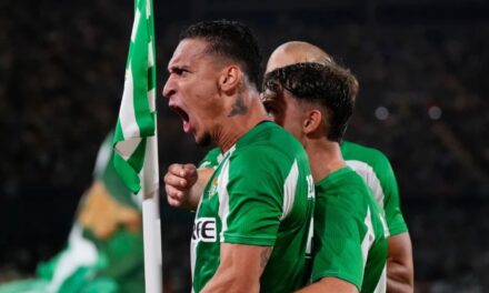 Antony empata en último momento por Betis ante Nottingham Forest en la Liga Europa