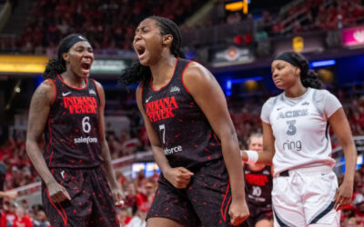 Aliyah Boston y Kelsey Mitchell lideran a Fever ante Aces por 90-83 para empatar la serie y preparar el decisivo Juego 5