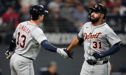 Tigres vencen 4-2 a Guardianes, rompen racha de 8 derrotas y empatan liderato divisional