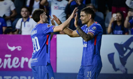 Cruz Azul vence a Pachuca