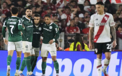 Palmeiras vence 2-1 a River Plate como visitante en cuartos de final de Libertadores