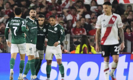 Palmeiras vence 2-1 a River Plate como visitante en cuartos de final de Libertadores