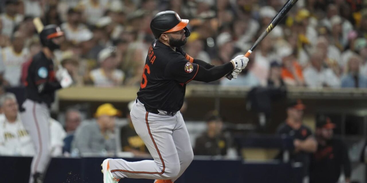 Rivera tiene 4 carreras impulsadas y los Orioles vencieron a Padres por 6-2