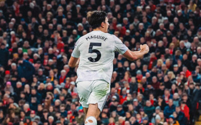 Manchester United acaba con la maldición en Merseyside y vence 2-1 al Liverpool