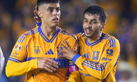 Tigres exhibe a Necaxa con goleada