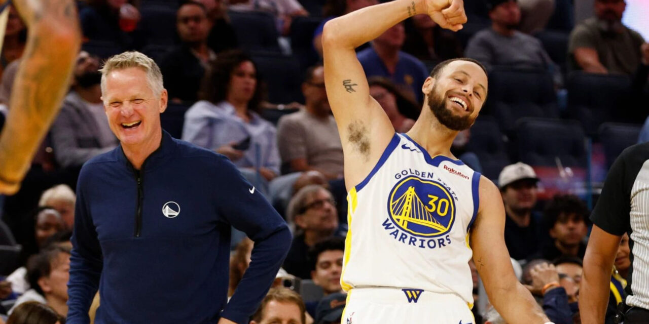 Los 42 puntos de Stephen Curry dan a los Warriors una emocionante victoria ante Denver