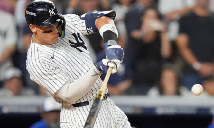 Judge y Yankees siguen vivos: Nueva York derrota 9-6 a Toronto para acercarse en serie divisional