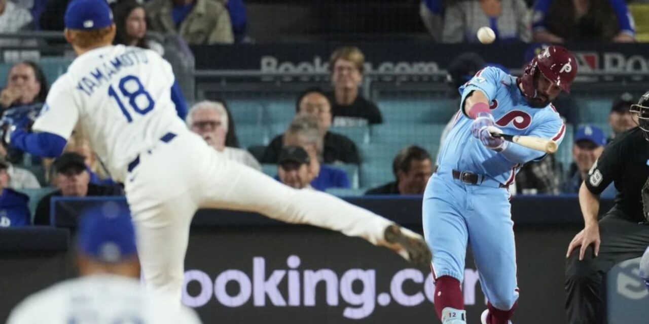 Schwarber se destapa con dos jonrones y los Filis vencen 8-2 a Dodgers para evitar la barrida