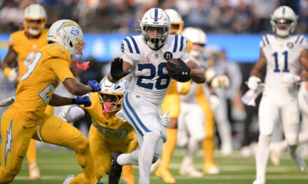 Colts ganan 38-24 a Chargers con su sexta victoria y rompen racha de cinco reveses en Los Ángeles