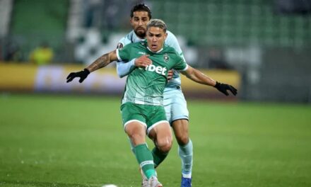 El Betis suma con suficiencia su primera victoria