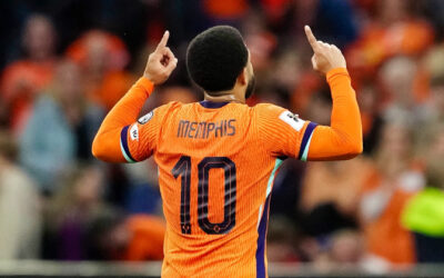 Depay vuelve a brillar para Países Bajos