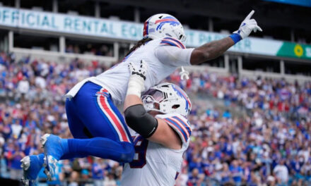 Cook corre 216 yardas y dos TDs y Allen suma tres más en victoria de Bills 40-9 sobre Panthers