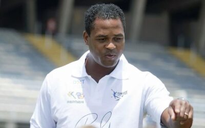 Patrick Kluivert deja de ser seleccionador de Indonesia
