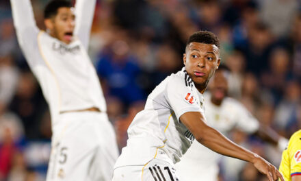 Mbappé permite al Real Madrid encarar el clásico desde el liderato