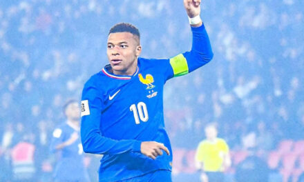 Mbappé hace truco de magia en triunfo de Francia